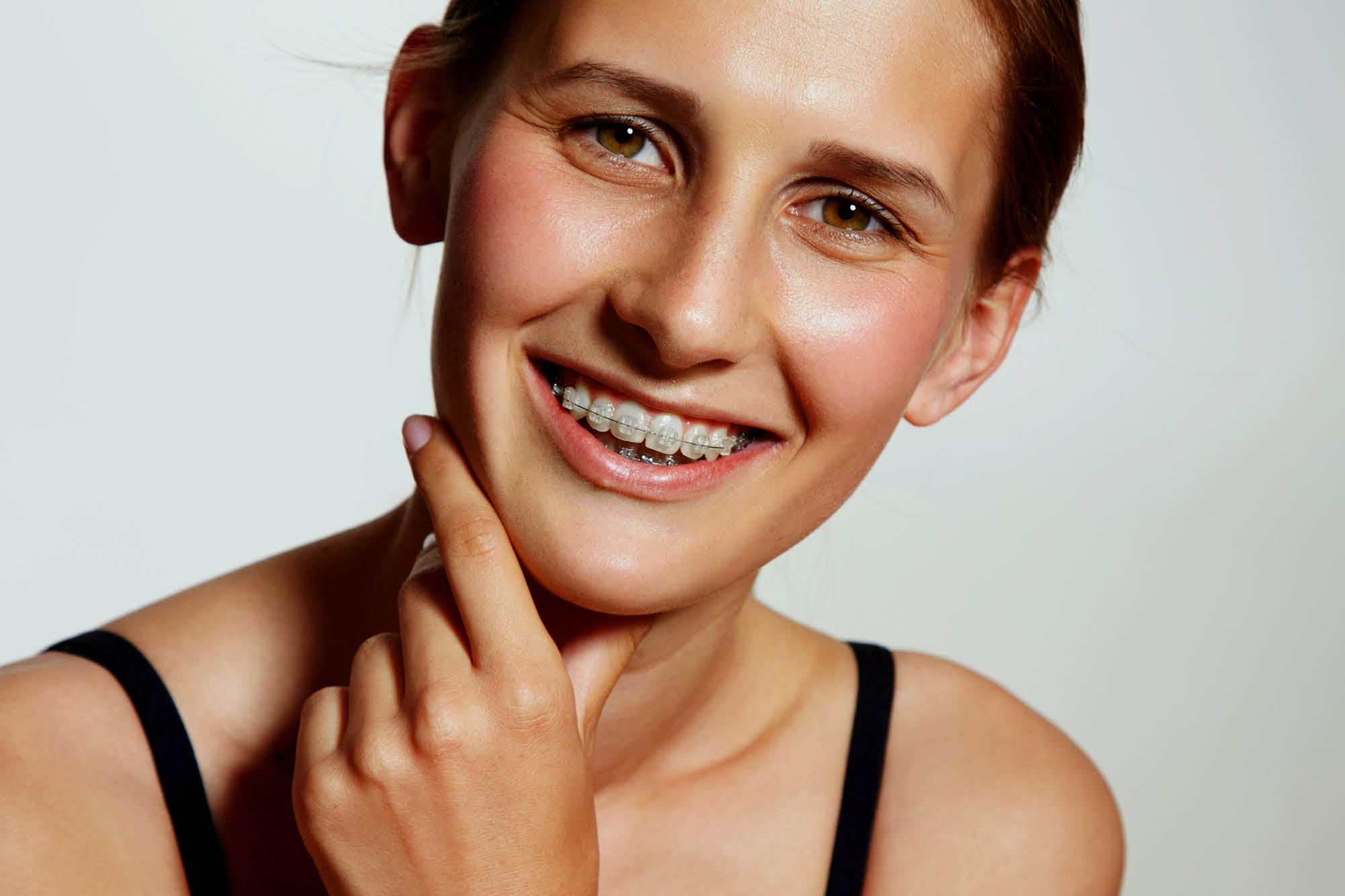 Ortodoncja dla dorosłych: nigdy nie jest za późno na piękny uśmiech